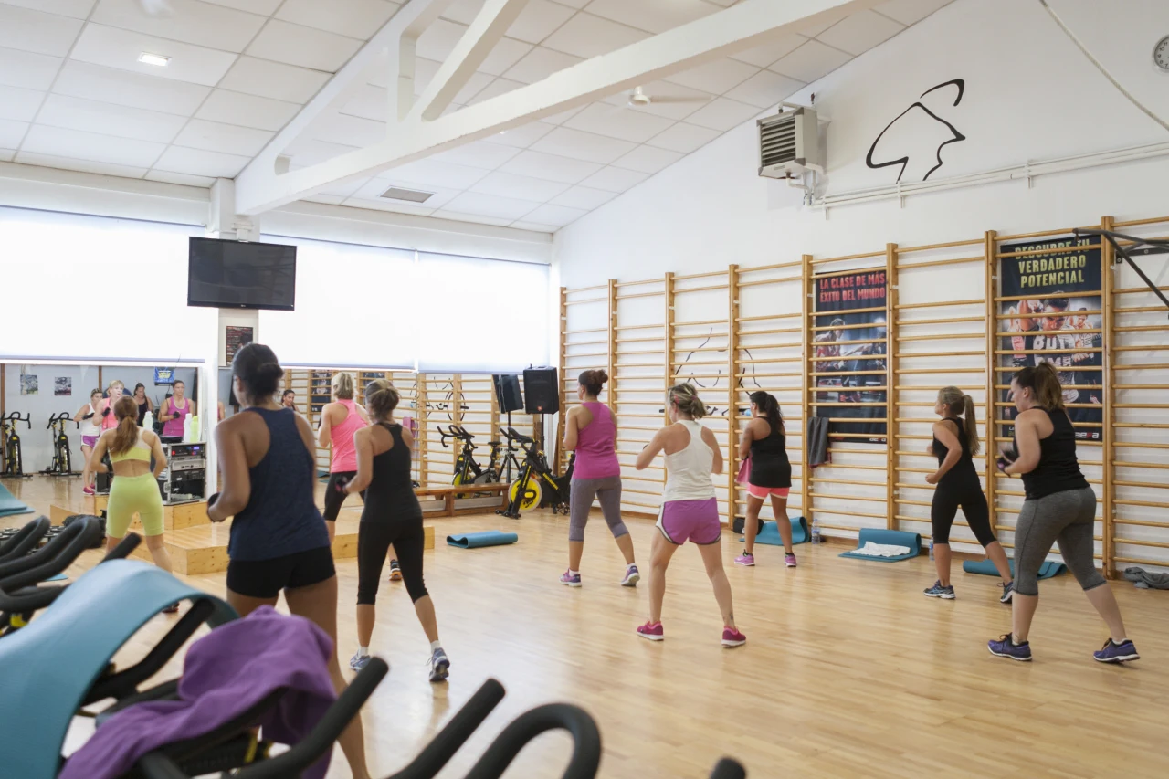 Complex Esportiu Riembau Esport, salut i oci a l